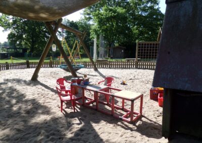 Sitzecke auf dem Sandplatz