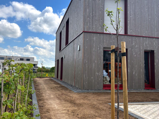 St. Anna Mutter-Vater-Kind-Haus: ein Ort, an dem Zukunft wachsen kann. St. Anna Mutter-Vater-Kind-Haus: ein Ort, an dem Zukunft wachsen kann.