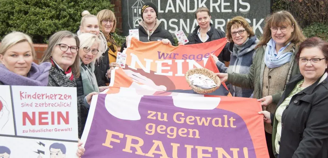 Der Landkreis Osnabrück und der SkF setzen Zeichen gegen häusliche Gewalt
